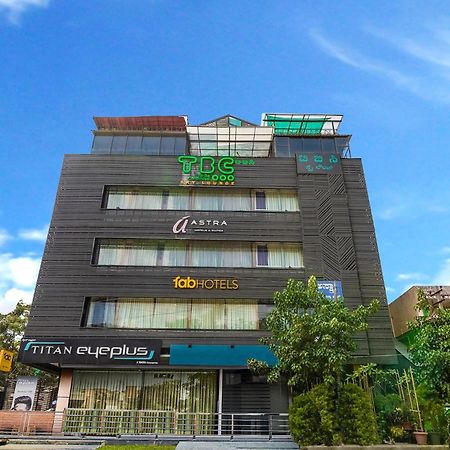 Fabhotel Astra Suites - Hsr Main Road Bangalore Dış mekan fotoğraf