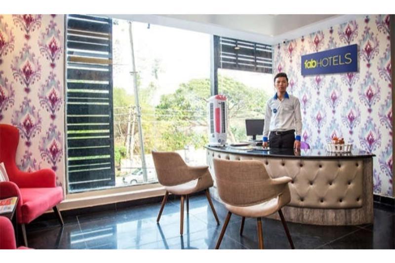Fabhotel Astra Suites - Hsr Main Road Bangalore Dış mekan fotoğraf